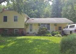 Pre-foreclosure in  KRISTIN LN Fairfax, VA 22032