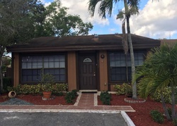 Pre-foreclosure in  PECAN CT Hollywood, FL 33026