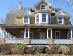 Pre-foreclosure Listing in MONTAUK AVE NEW LONDON, CT 06320