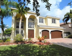 Pre-foreclosure Listing in SW 195TH TER HOLLYWOOD, FL 33029