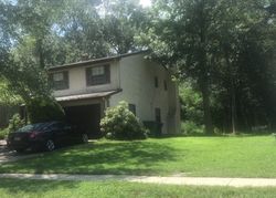 Pre-foreclosure in  LAKESIDE DR Marlton, NJ 08053