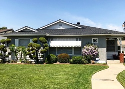 Pre-foreclosure Listing in HIGHDALE ST BELLFLOWER, CA 90706