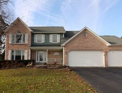 Pre-foreclosure Listing in GREENS VIEW DR ALGONQUIN, IL 60102