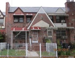Pre-foreclosure Listing in FRANCIS LEWIS BLVD QUEENS VILLAGE, NY 11428