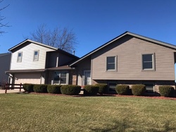 Pre-foreclosure in  W MCGINNIS DR Franklin, WI 53132