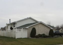 Pre-foreclosure in  RICHTON SQUARE RD Richton Park, IL 60471