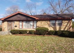 Pre-foreclosure Listing in THORNTON AVE SOUTH HOLLAND, IL 60473