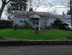 Pre-foreclosure in  GILBERT ST Eugene, OR 97402