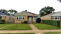 Pre-foreclosure Listing in ERNST ST FRANKLIN PARK, IL 60131