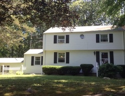 Pre-foreclosure Listing in DOGWOOD LN MADISON, CT 06443