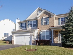 Pre-foreclosure in  SONOMA CIR Lake In The Hills, IL 60156
