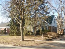 Pre-foreclosure Listing in IROQUOIS DR CLARENDON HILLS, IL 60514