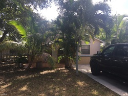 Pre-foreclosure Listing in SW 8TH ST DANIA, FL 33004