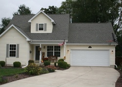 Pre-foreclosure in  DAWES AVE Joliet, IL 60435