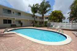 Pre-foreclosure in  NE 46TH ST APT C3 Fort Lauderdale, FL 33308