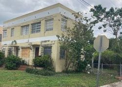Pre-foreclosure in  SW 12TH CT Miami, FL 33135