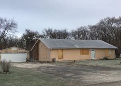 Pre-foreclosure in  IROQUOIS AVE Rockford, IL 61102