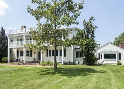 Pre-foreclosure Listing in EDWARDS POINT RD RUMSON, NJ 07760