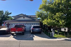 Pre-foreclosure in  VISTA MOUNTAIN CT Sparks, NV 89436