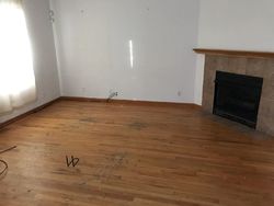 Pre-foreclosure in  S UNIVERSITY AVE Chicago, IL 60619