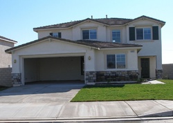 Pre-foreclosure in  ROBINSON DR Lancaster, CA 93535