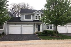 Pre-foreclosure Listing in DERBY CRSE SAINT CHARLES, IL 60174