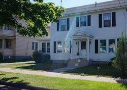 Pre-foreclosure Listing in HARWICH ST HARTFORD, CT 06114