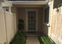 Pre-foreclosure Listing in VIA SANTIAGO UNIT B CORONA, CA 92882