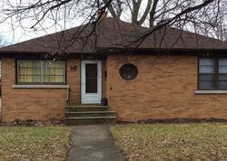 Pre-foreclosure in  MANOR CT Joliet, IL 60436