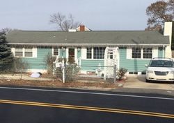 Pre-foreclosure Listing in KETTLE CREEK RD TOMS RIVER, NJ 08753