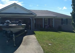 Pre-foreclosure Listing in SQUIRES WAY NICHOLASVILLE, KY 40356