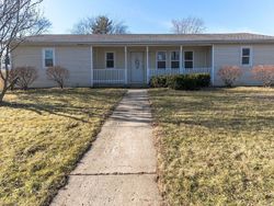 Pre-foreclosure Listing in SOUTHGATE RD NEW LENOX, IL 60451