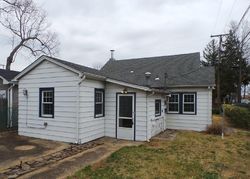 Pre-foreclosure in  PINEHURST RD Brick, NJ 08723