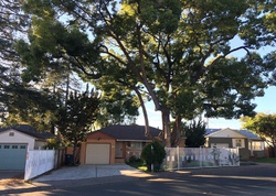 Pre-foreclosure in  MAPLE AVE Vallejo, CA 94591