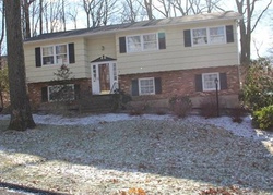 Pre-foreclosure Listing in ONDERDONK RD SUFFERN, NY 10901