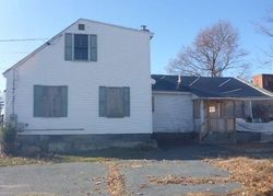 Pre-foreclosure Listing in RIVER ST FITCHBURG, MA 01420