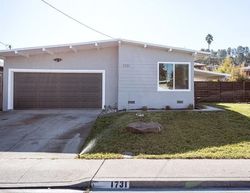 Pre-foreclosure Listing in MARLESTA RD PINOLE, CA 94564