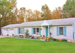 Pre-foreclosure in  COUNTY HOUSE WOODS RD Keuka Park, NY 14478
