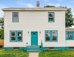 Pre-foreclosure Listing in CLIFFORD ST HAMDEN, CT 06517