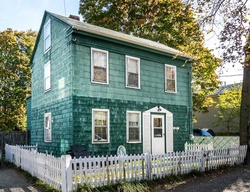 Pre-foreclosure Listing in CROSS ST WALTHAM, MA 02453