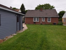 Pre-foreclosure in  N 93RD ST Milwaukee, WI 53222