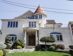 Pre-foreclosure in  83RD ST Brooklyn, NY 11228