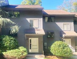 Pre-foreclosure Listing in CONESTOGA WAY GLASTONBURY, CT 06033