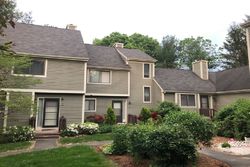 Pre-foreclosure in  WILD ROSE CT Bloomfield, CT 06002