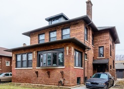 Pre-foreclosure in  S CHAMPLAIN AVE Chicago, IL 60619