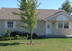 Pre-foreclosure in  SHAYNA LN Falmouth, KY 41040