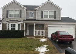Pre-foreclosure in  HUNT CLUB LN Plainfield, IL 60544