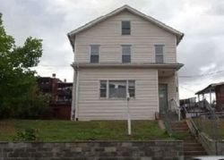 Pre-foreclosure Listing in WEST ST HOLYOKE, MA 01040