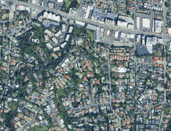 Pre-foreclosure in  PETIT AVE Encino, CA 91436