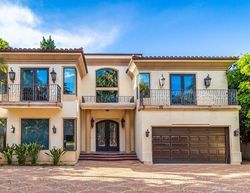 Pre-foreclosure Listing in CHANDLER BLVD VAN NUYS, CA 91401